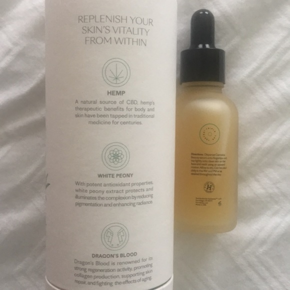 NEW White Peony & Hemp Serum ✨ - Picture 6 of 6